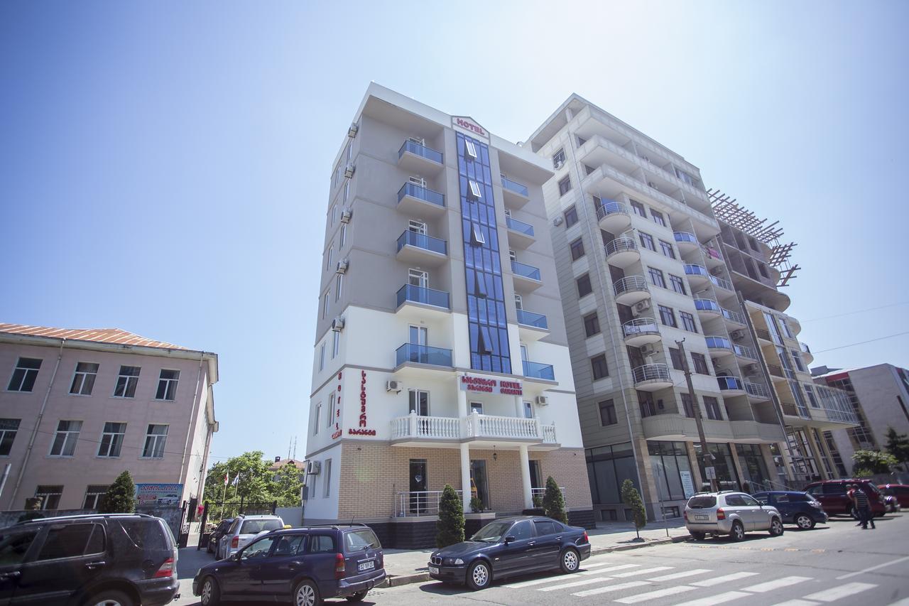 Hotel Garanti Batumi Exteriér fotografie